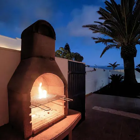 Beautiful 2 Bedrooms Heavenly Lotus Private Pool Close To Amenities Lanzarote Villa