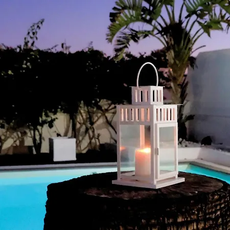 Beautiful 2 Bedrooms Heavenly Lotus Private Pool Close To Amenities Lanzarote *
