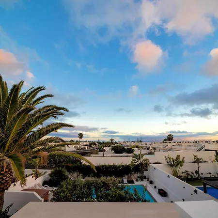 Beautiful 2 Bedrooms Heavenly Lotus Private Pool Close To Amenities Lanzarote * Playa Blanca (Lanzarote)
