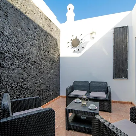 Villa Beautiful 2 Bedrooms Heavenly Lotus Private Pool Close To Amenities Lanzarote *